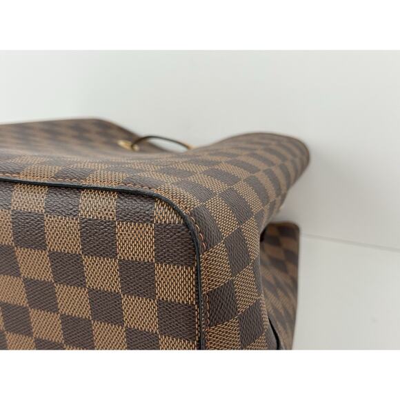 Louis Vuitton Damier Ebene Néonoé MM Shoulder Bag with Gold Hardware - Picture 10 of 16